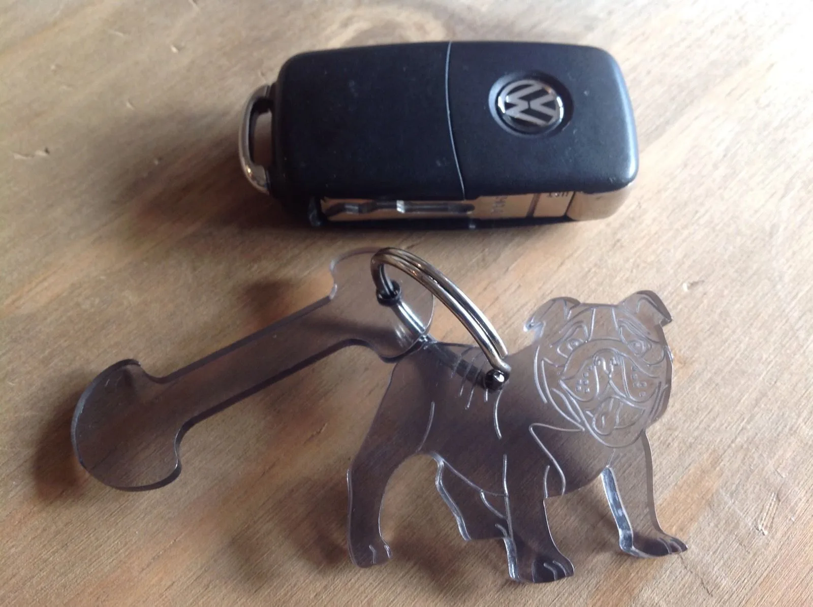 BULLDOG KEYRING WITH FREE TROLLEY KEY-442